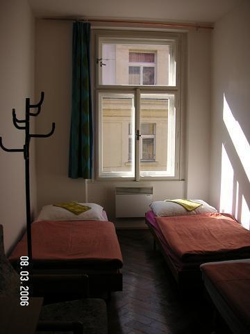Hostel Bell Prague Ngoại thất bức ảnh